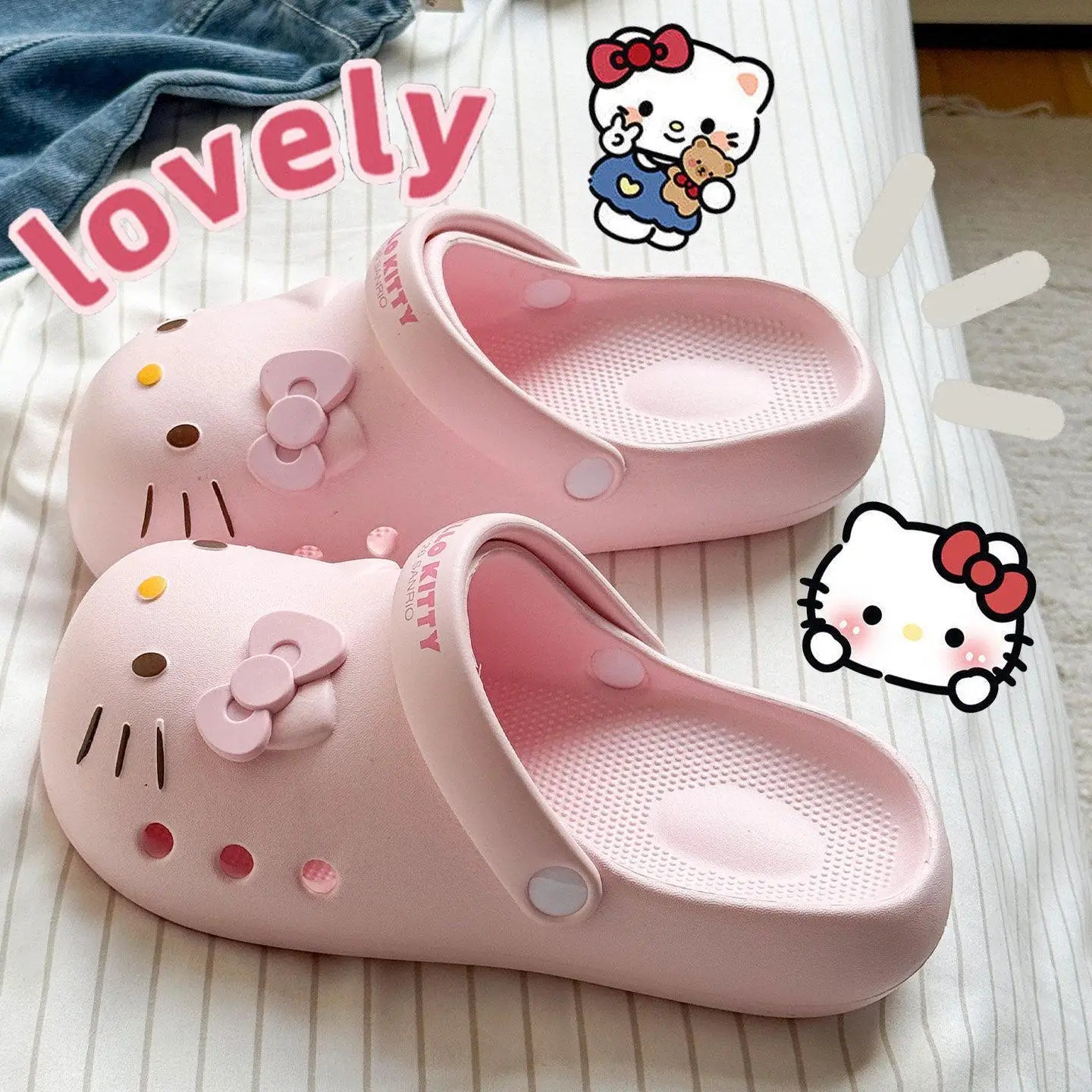 Hello Kitty Crocs
