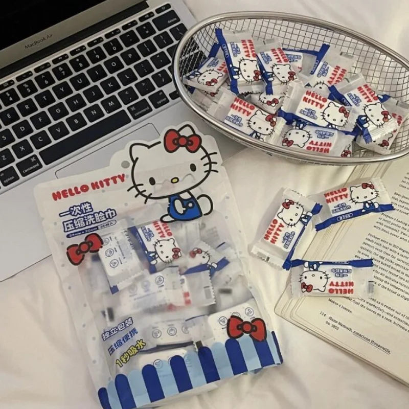 Mini hello kitty towels