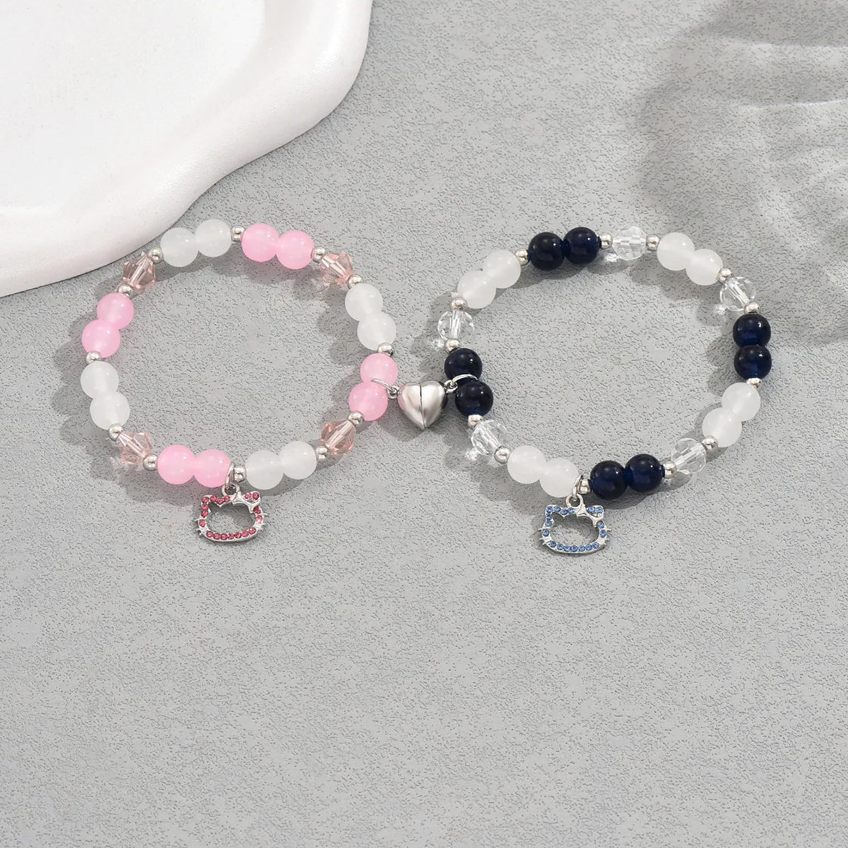 Hello Kitty & Friends Charm Bracelet Set